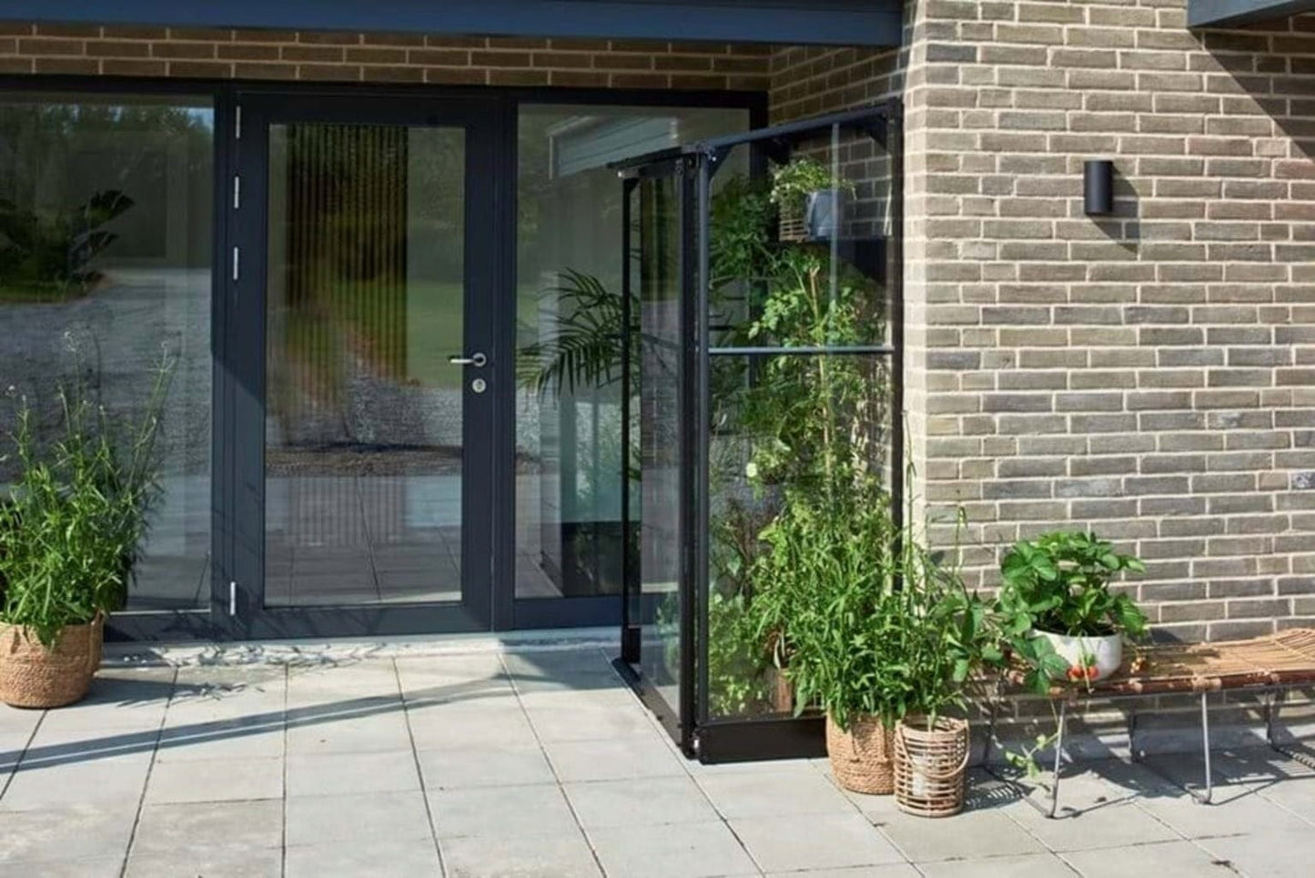 Halls Gewächshaus "Qube Lean-to", 0,8 M² (24)