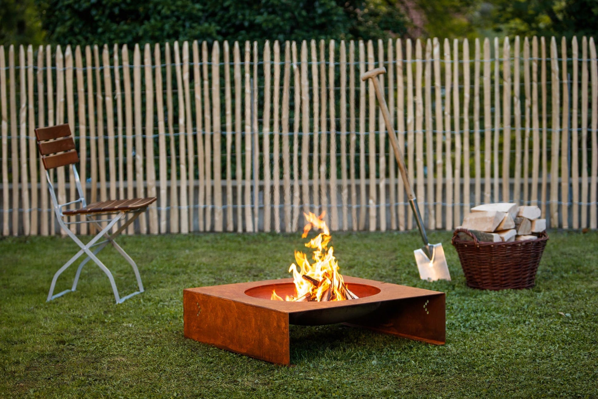  Feuerschale "light-my-fire"