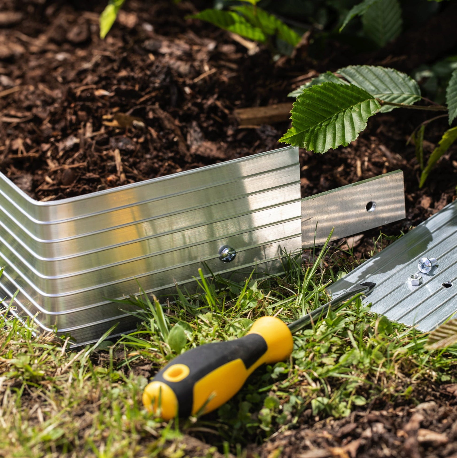 Windhager Rasen- U. Gestaltungskante Aluminium